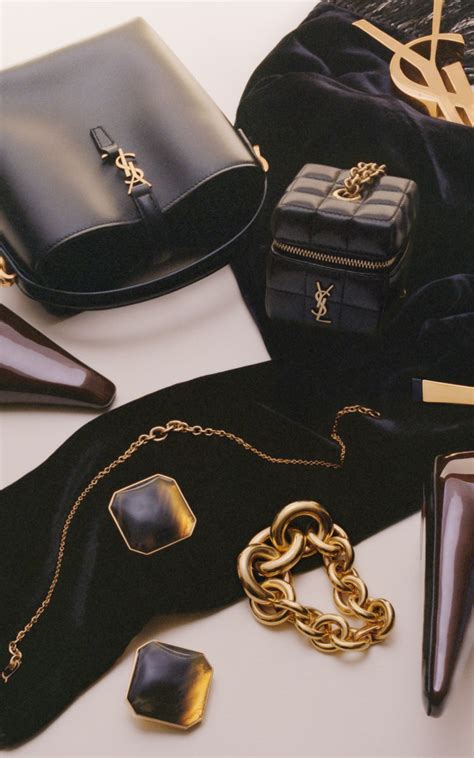 superwinkel yves saint laurent|Saint Laurent Official Online Store .